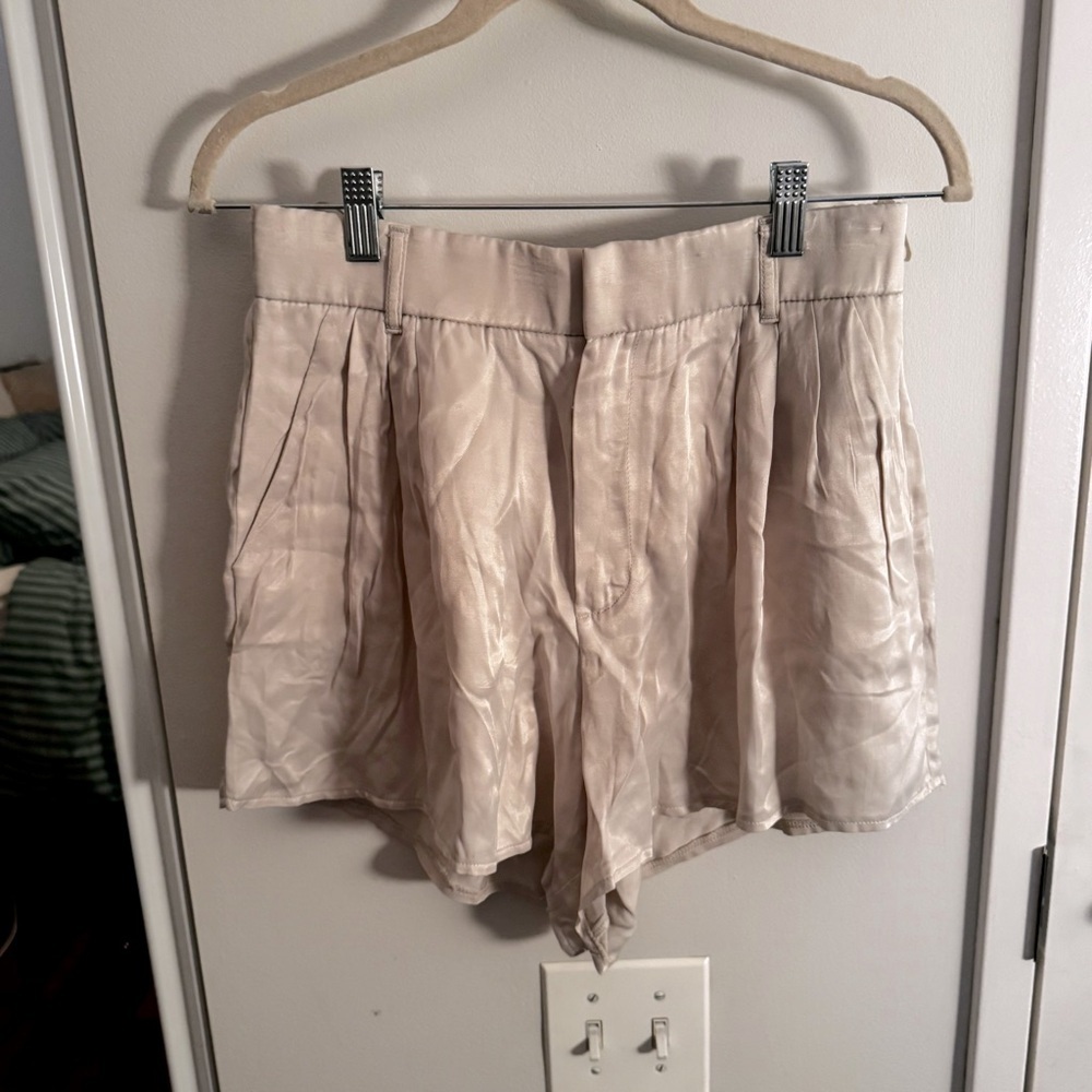 ZARA satin effect pleated shorts - Picture 7 of 7